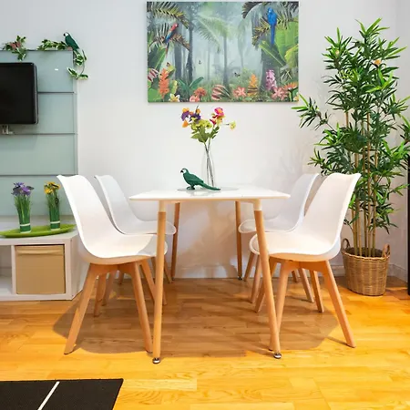 Fullhouse - - N6 Jungle - Smarttv - Nespresso * Lipcse