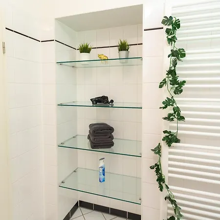 Fullhouse - - N6 Jungle - Smarttv - Nespresso Apartman