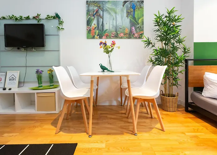 Fullhouse - - N6 Jungle - Smarttv - Nespresso * لبسيا